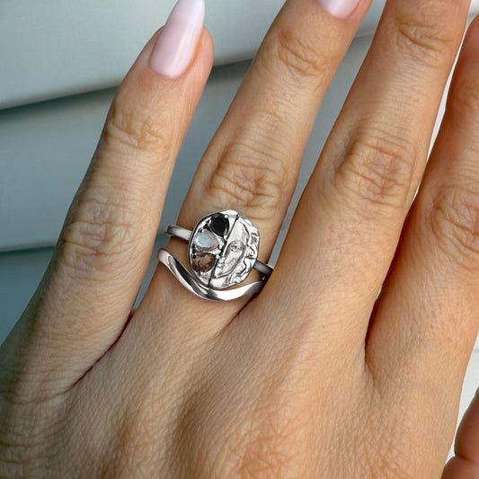 Dark Gradient Ring - Goddess & Waves Band - silver worn