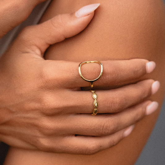 Aphrodite Ring on hand
