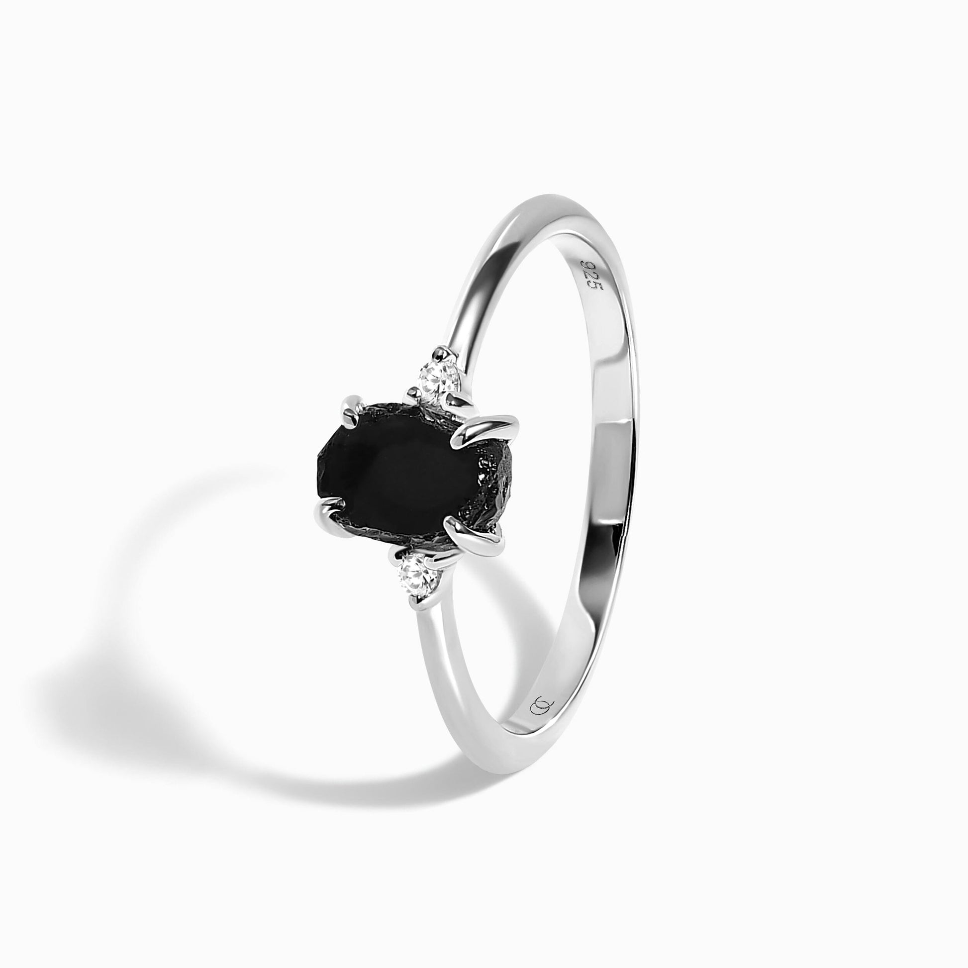 Black Obsidian Ring - Petite Allure