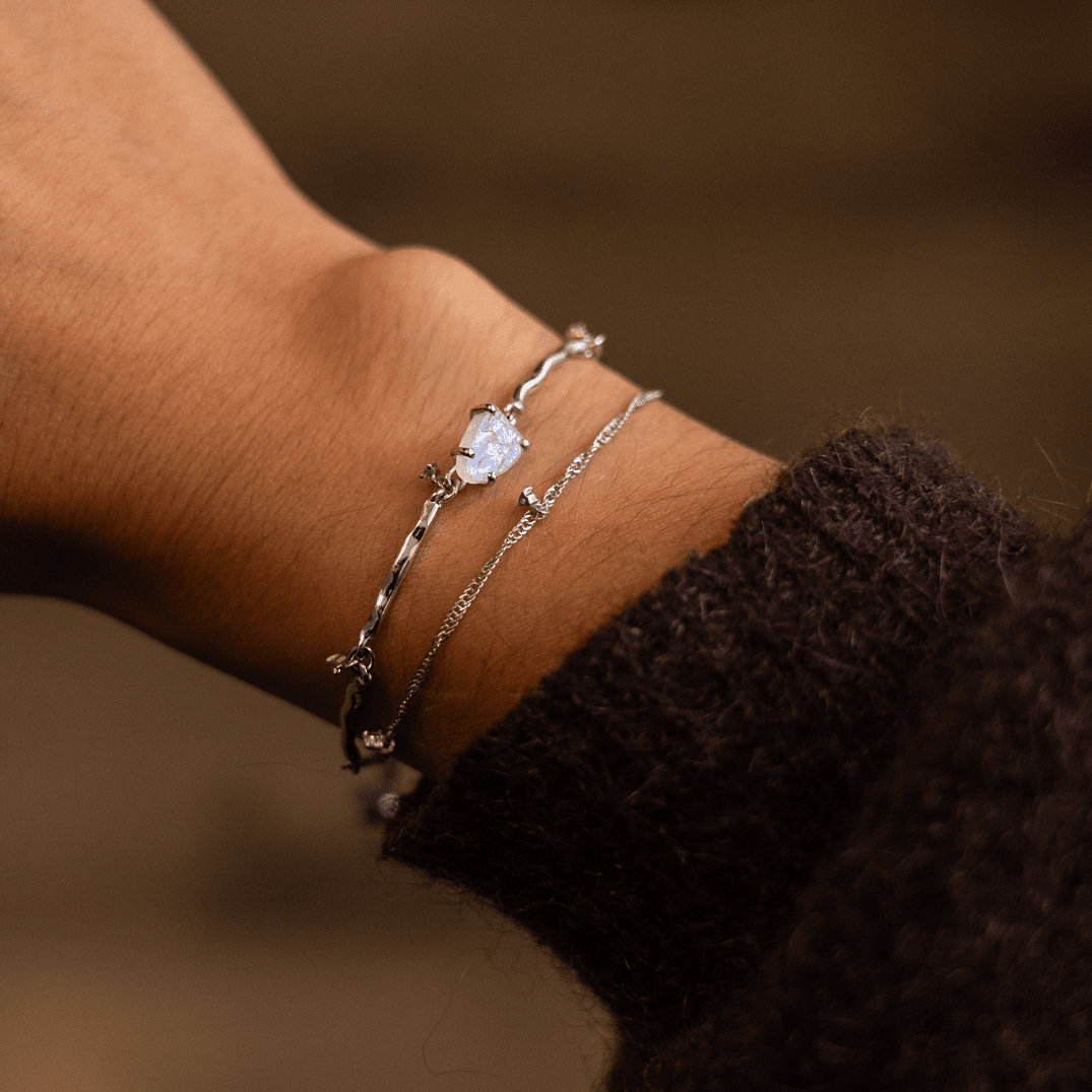 Moonstone Bracelet - Flow - cover shot