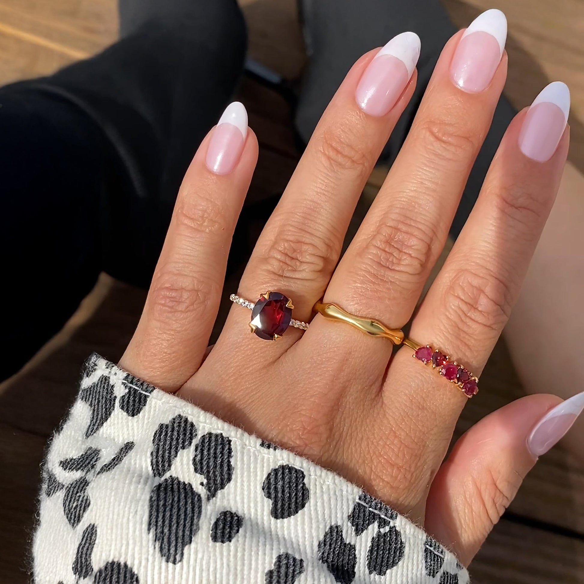 Garnet Ring - Harlow - yellow gold lifestyle
