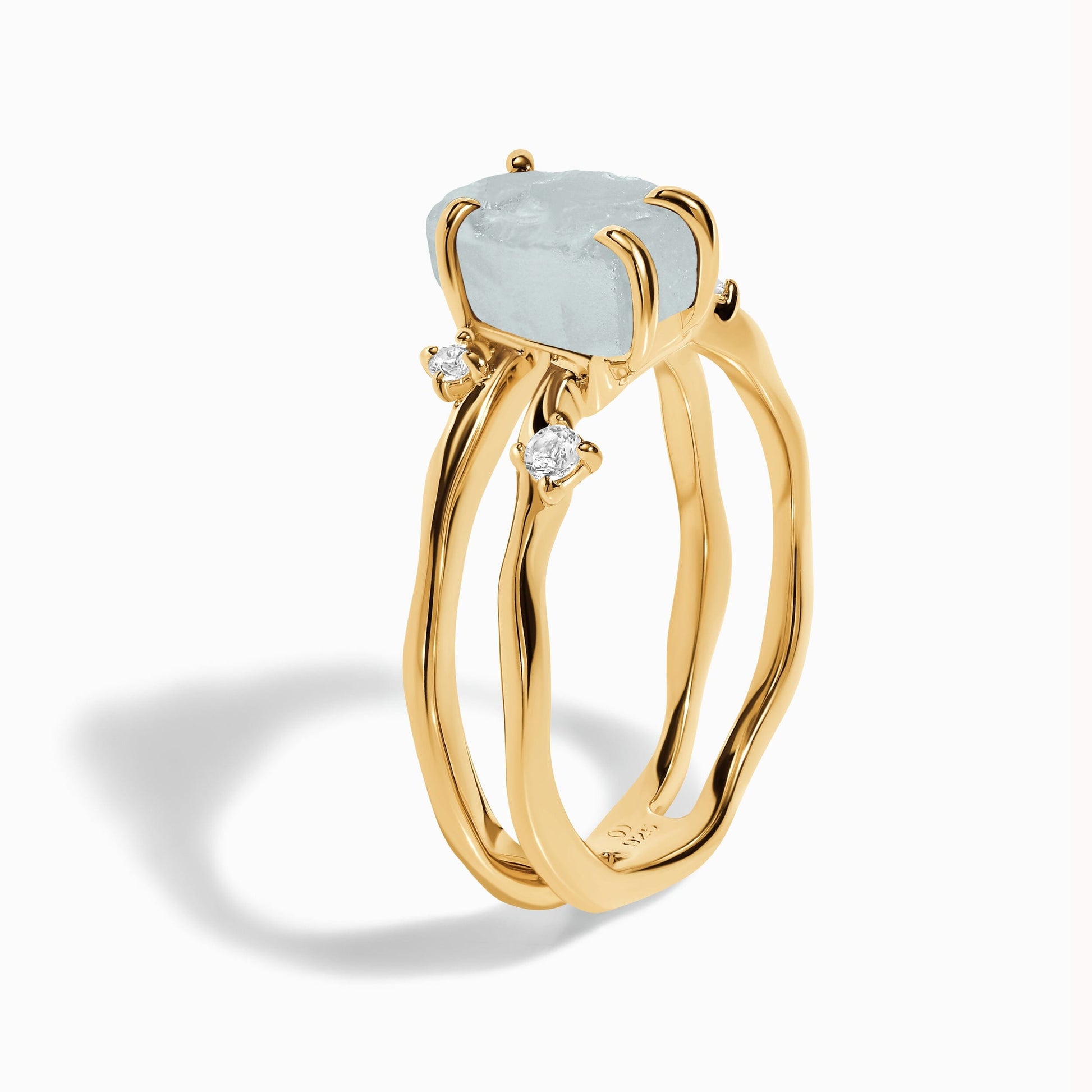 Raw Crystal Ring - Flow Aquamarine - yellow gold detail