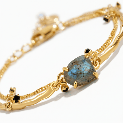 Labradorite Bracelet - Flow - gold detail