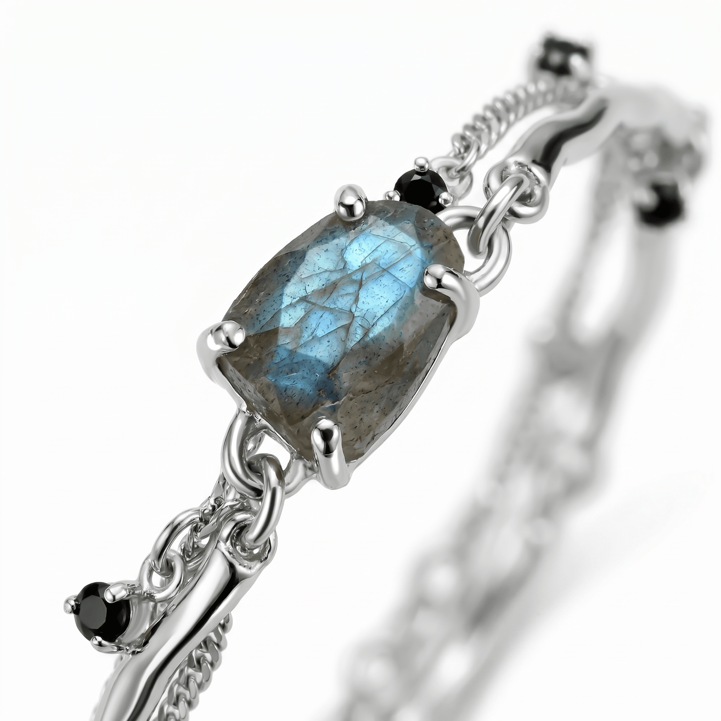 Labradorite Bracelet - Flow - detail shot
