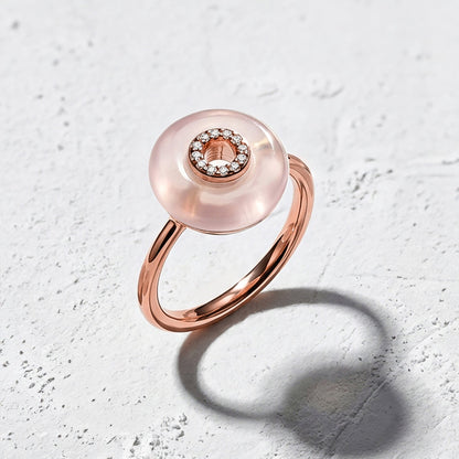 Rose Quartz Fidget Ring - Liora, rose gold lifestyle