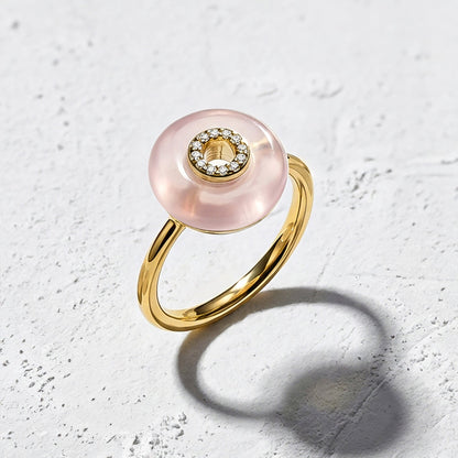 Rose Quartz Fidget Ring - Liora, yellow gold lifestyle