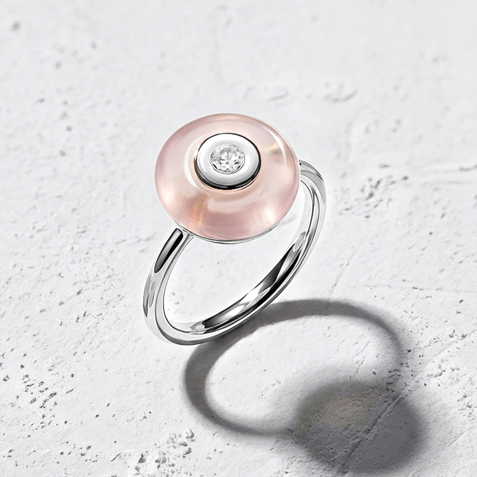 Rose Quartz Fidget Ring - Ora, silver lifestyle
