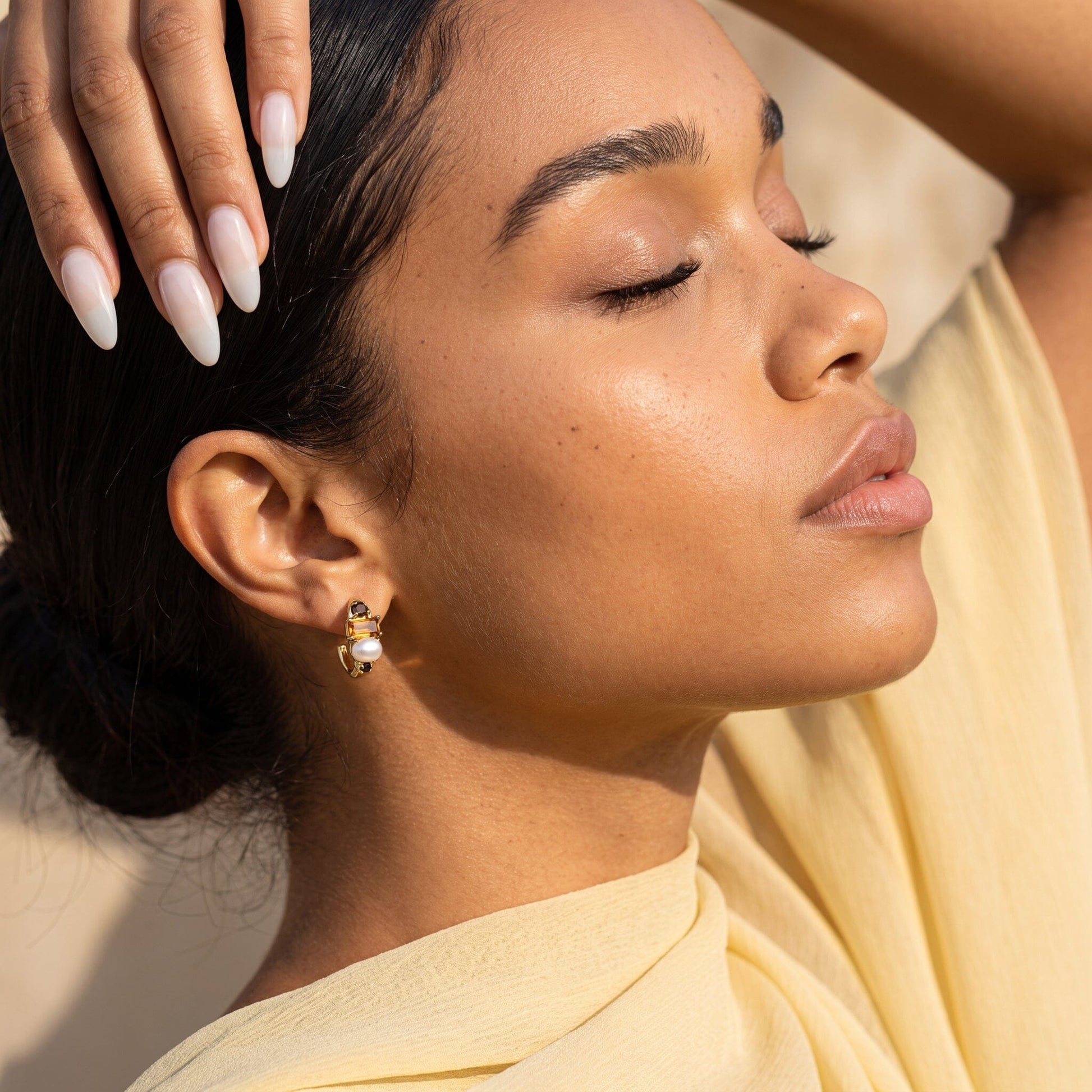 Queen Treasure Hoops - yellow gold closeup
