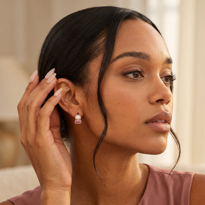 Queen Treasure hoops rose gold model