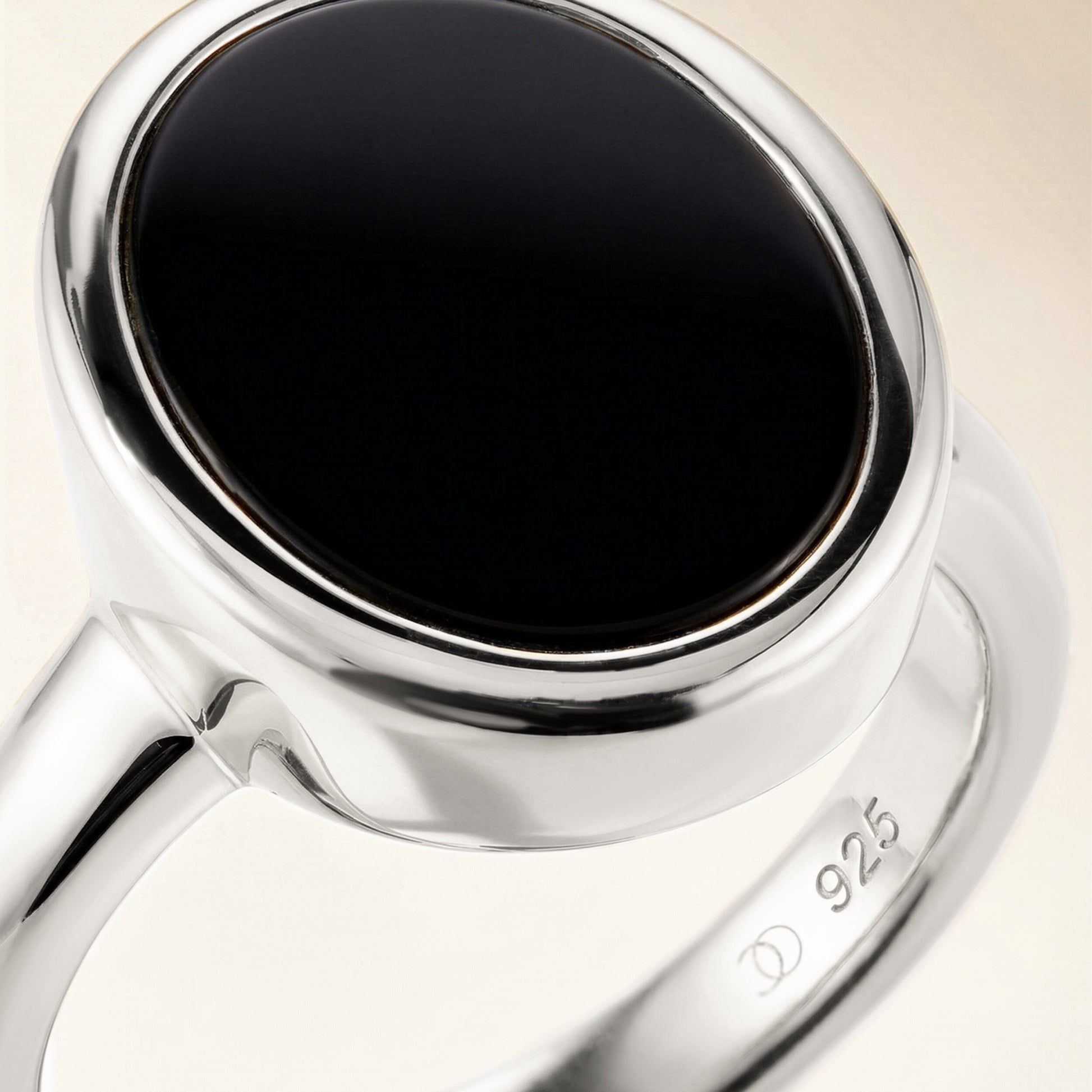 Black Onyx Ring Enfolded silver macro detail