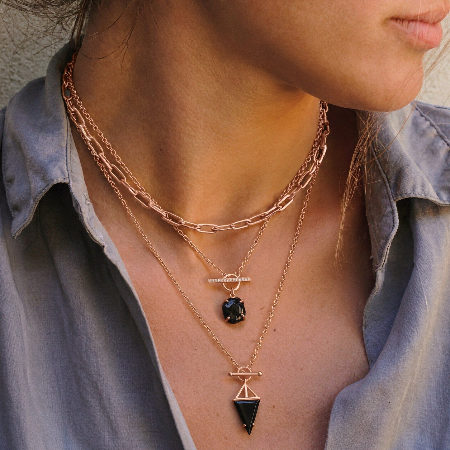 Heroine T-Lock Widelink Necklaces - rose gold closeup