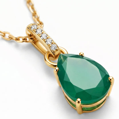 Green Onyx Necklace Sway - yellow gold close up
