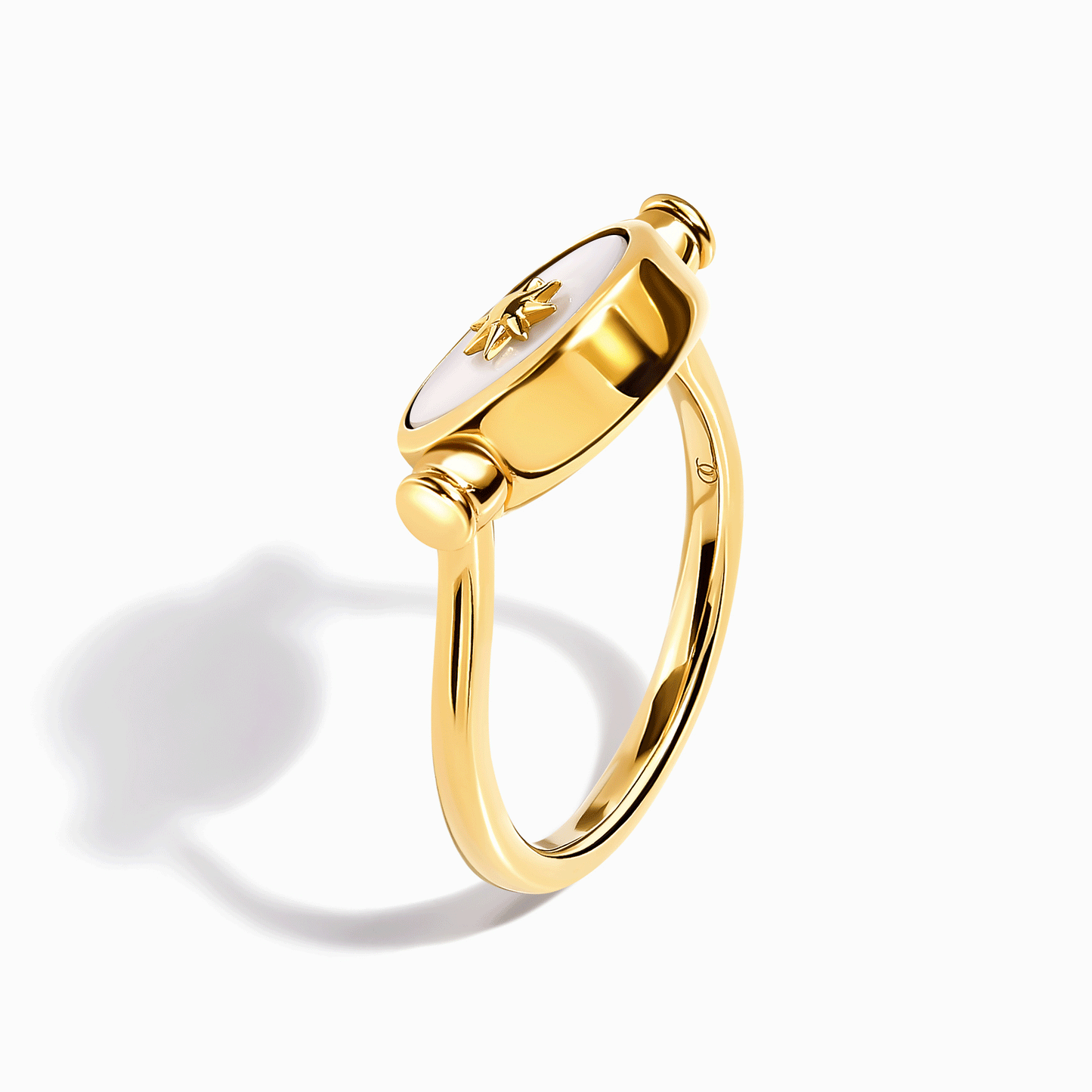 Black Onyx Pearl Ring Night & Day - spinning yellow gold