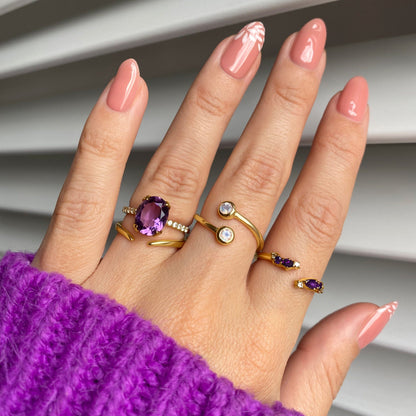 Amethyst Ring - Harlow - yellow gold stack detail