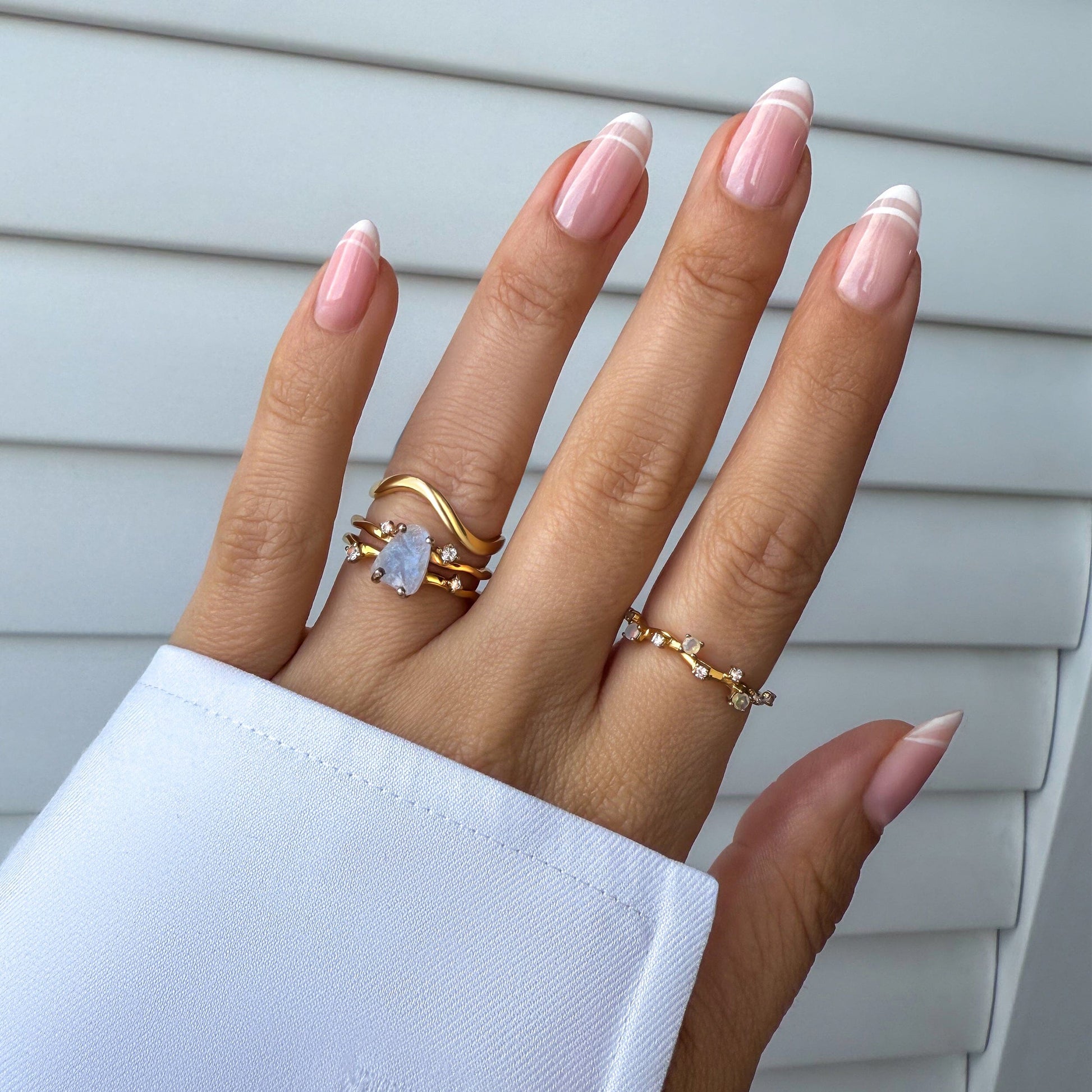 Moonstone Flow Stardust Waves Rings - yellow gold vermeil detail