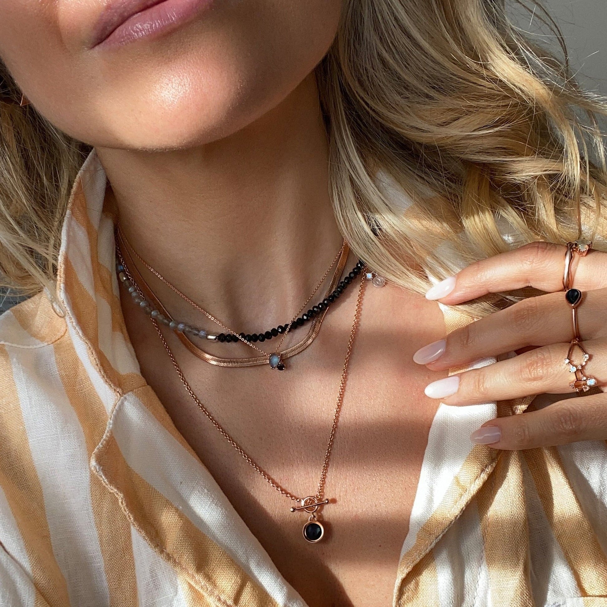 Toi Et Moi Necklace - worn rose gold detail