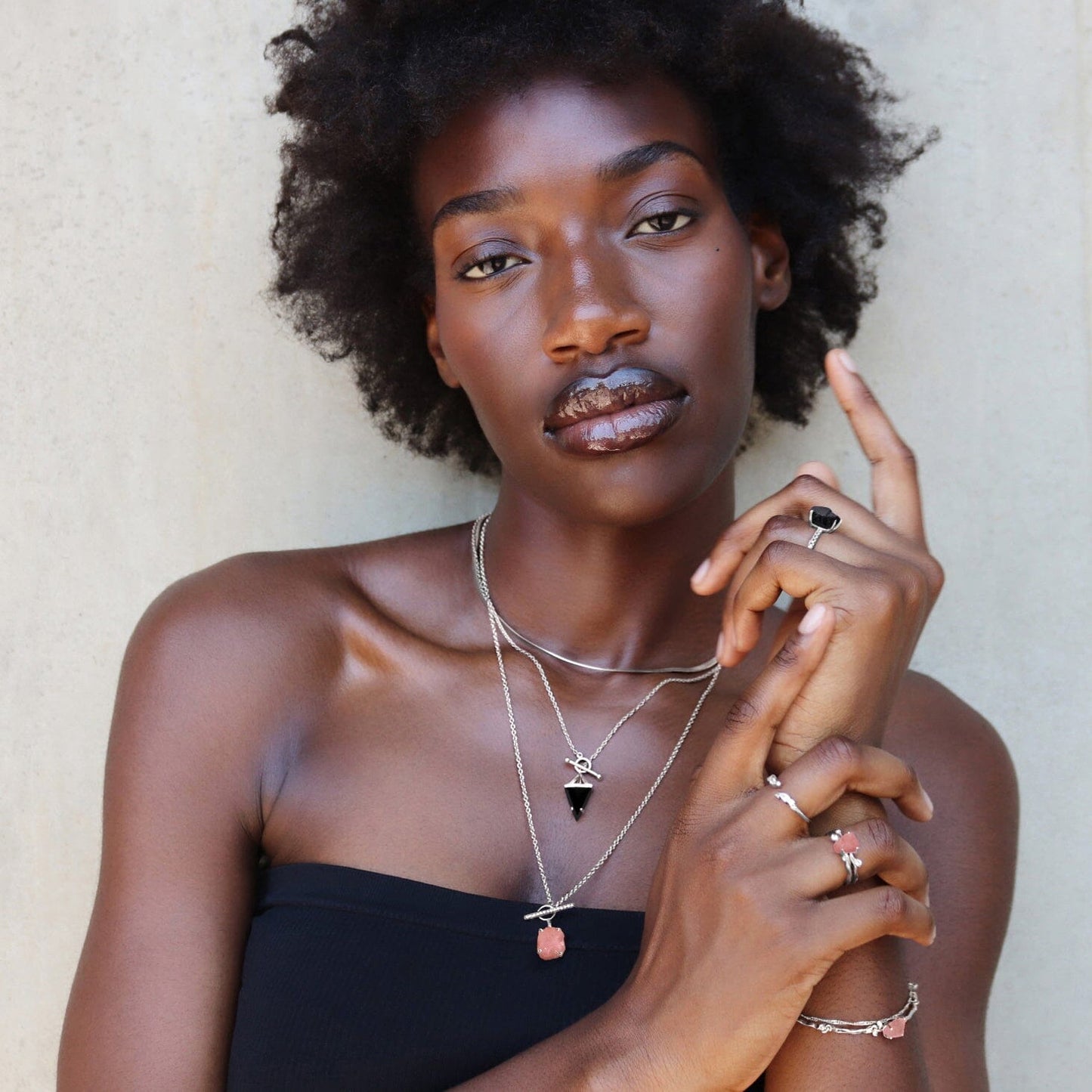 Rose Quartz Raw Crystal Ring - Flow, silver lifestyle