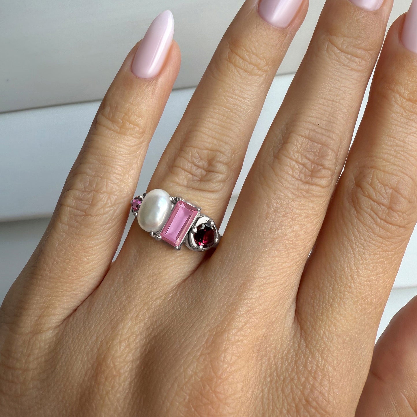 Treasure ring silver on hand 3