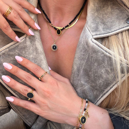 Divina Necklace Enfolded - worn yellow gold detail