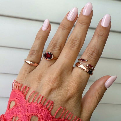 Skin-Touch ring rose gold detail