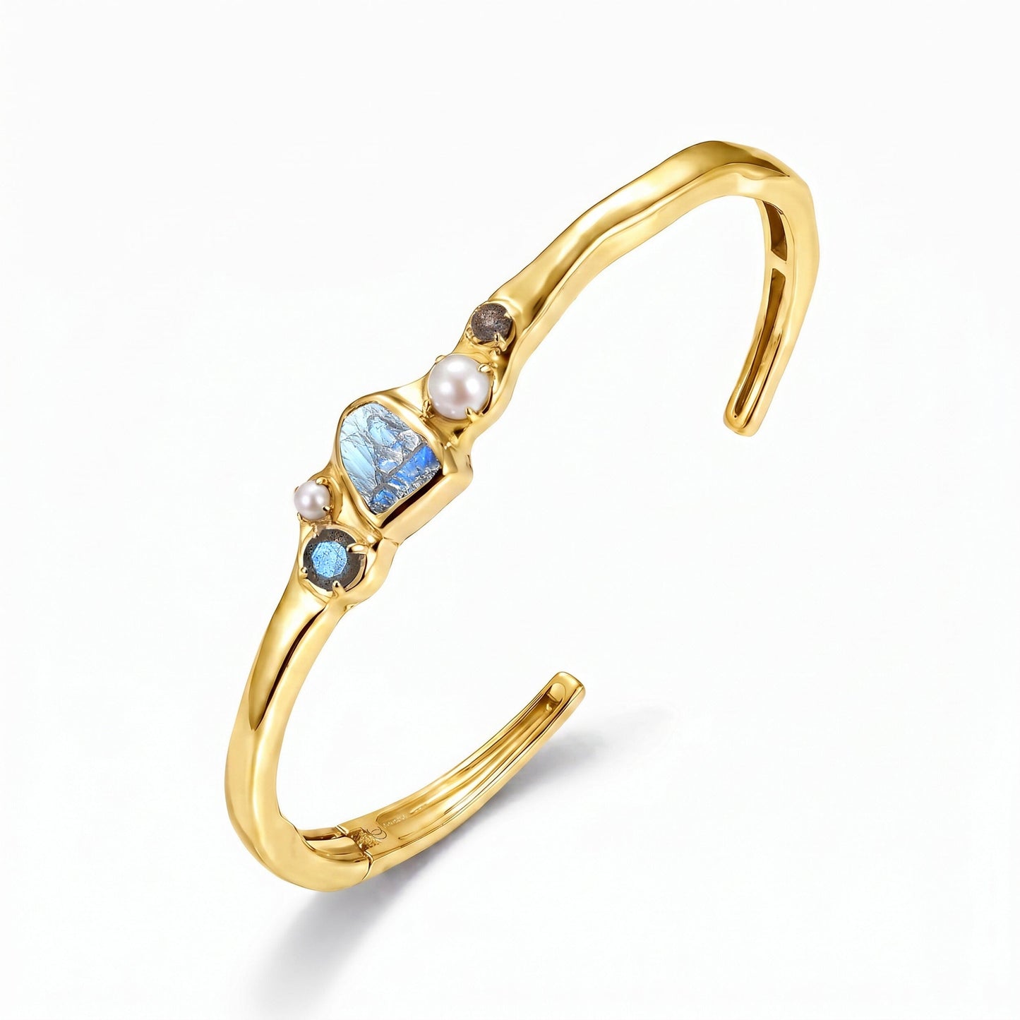Labradorite Pearl Cuff - Heirloom - LABR-BYG-WB-PEARL-17-SH