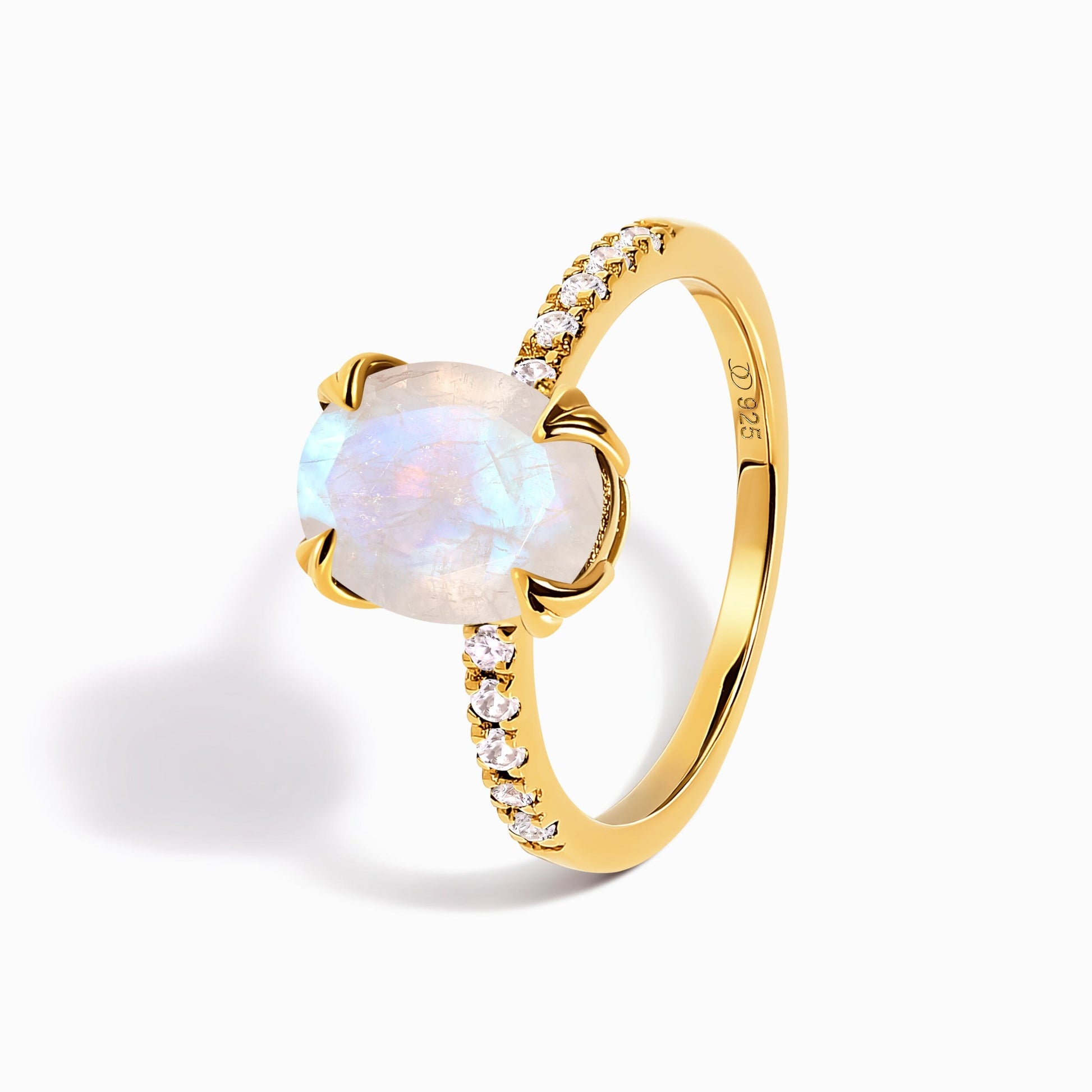 Moonstone Ring - Harlow - detail YG