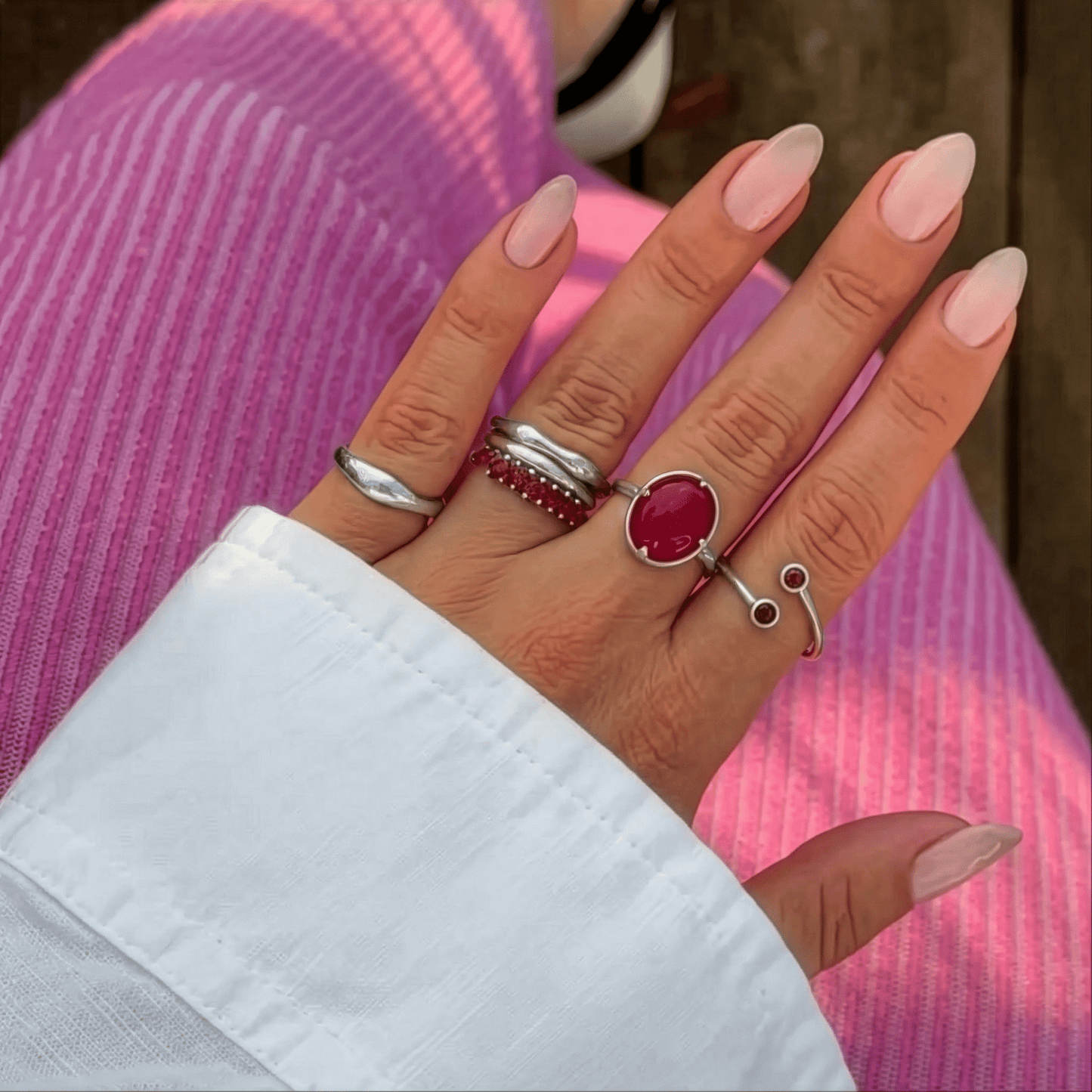 Crush ring silver styled