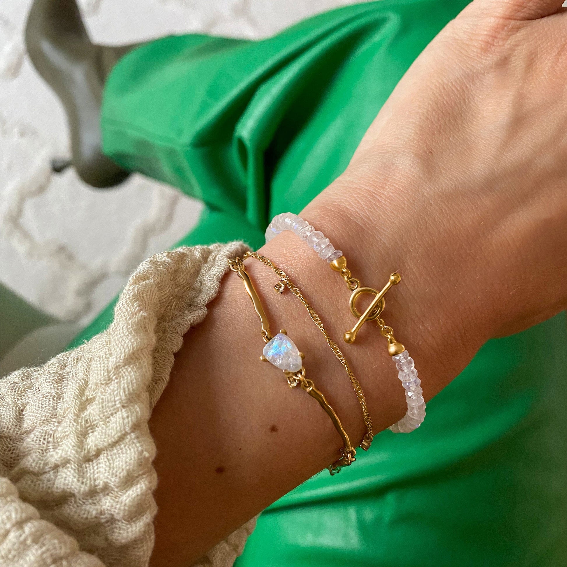Moonstone Bracelet - Flow - yellow gold worn close-up