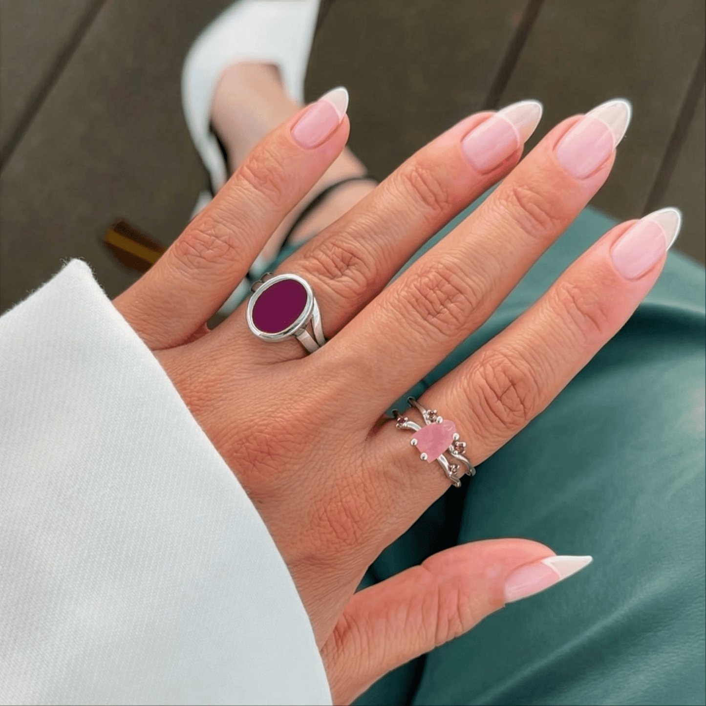 Rose Quartz Ruby Ring - Flow, silver detail