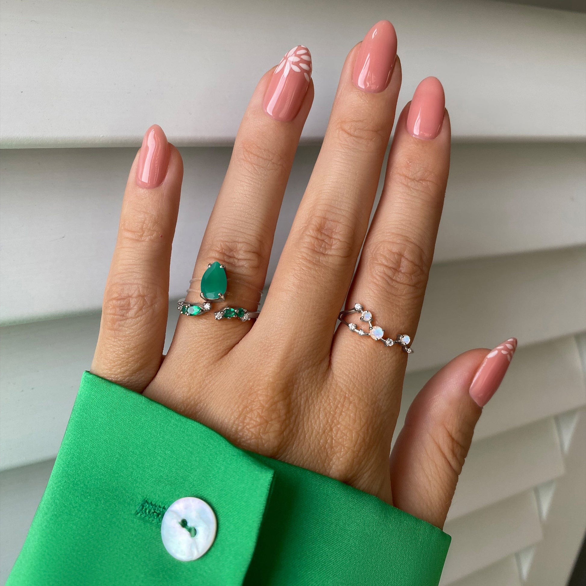 Adjustable Green Onyx Ring Flourish - silver model side