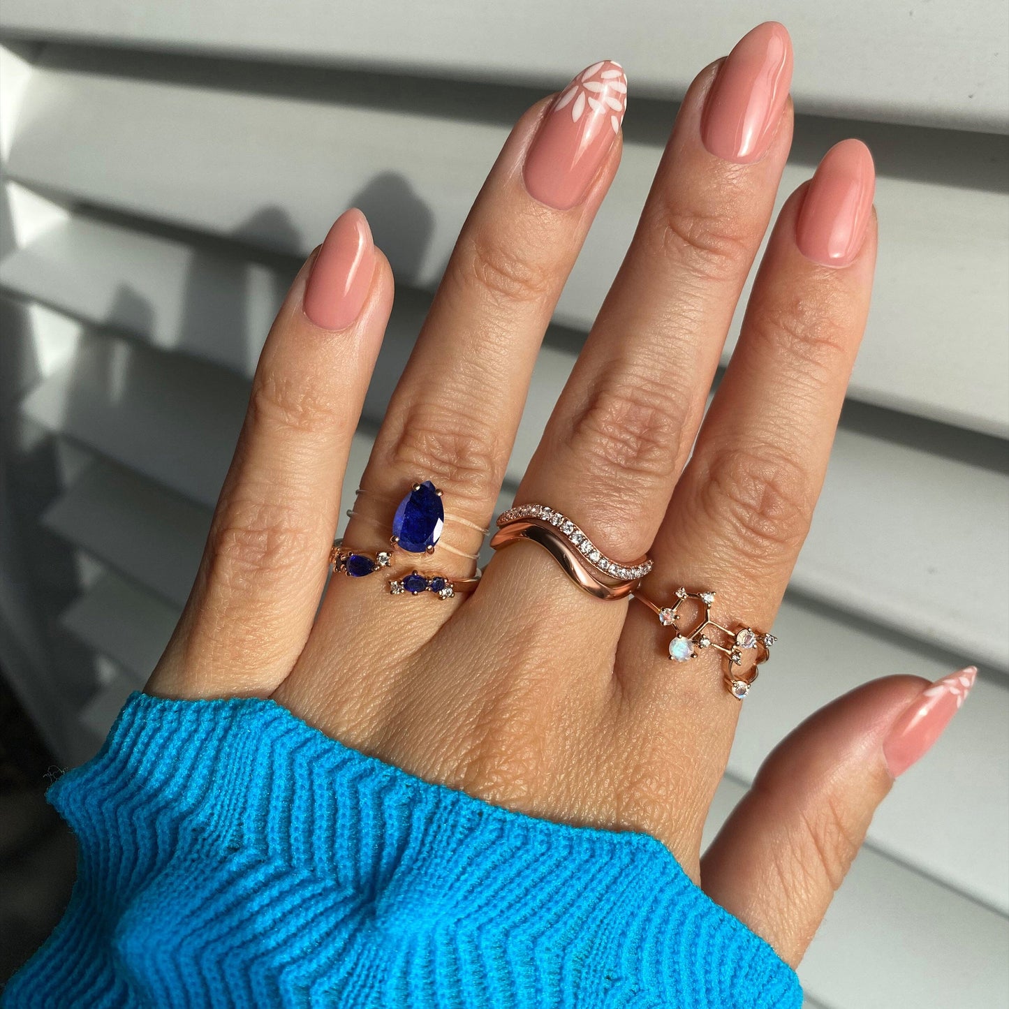 Adjustable Blue Sapphire Ring Flourish - rose gold model side