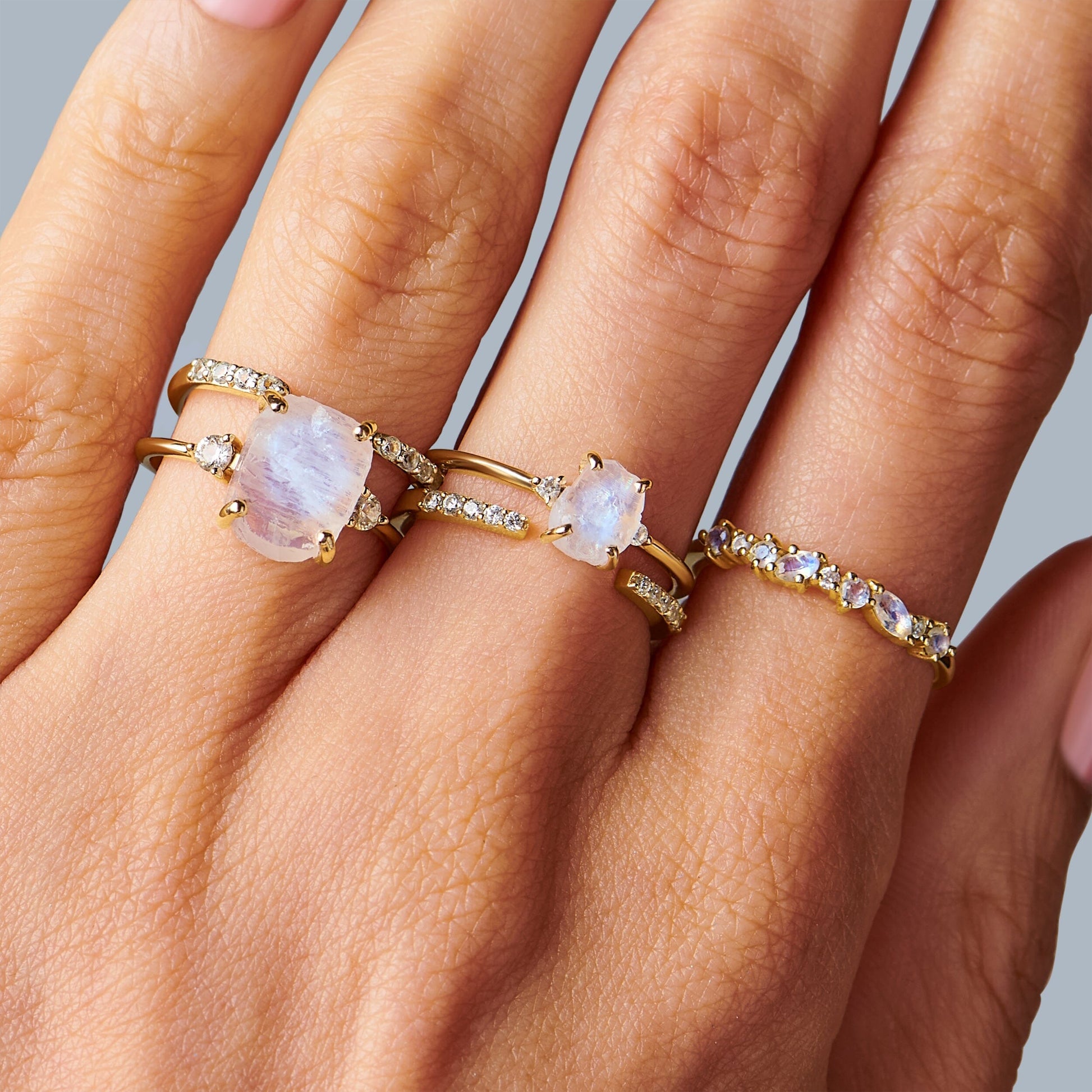 Moonstone Diamond Ring - Petite Raw Allure - Yellow Gold detail