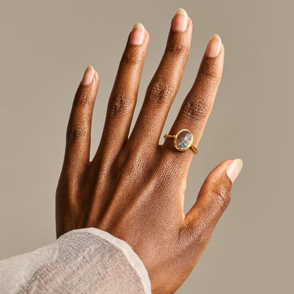 Moonstone Aquamarine Ring - Halo of Calm - yellow gold detail