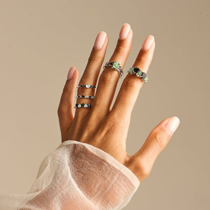 Black Obsidian Labradorite Ring - Crush - silver closeup