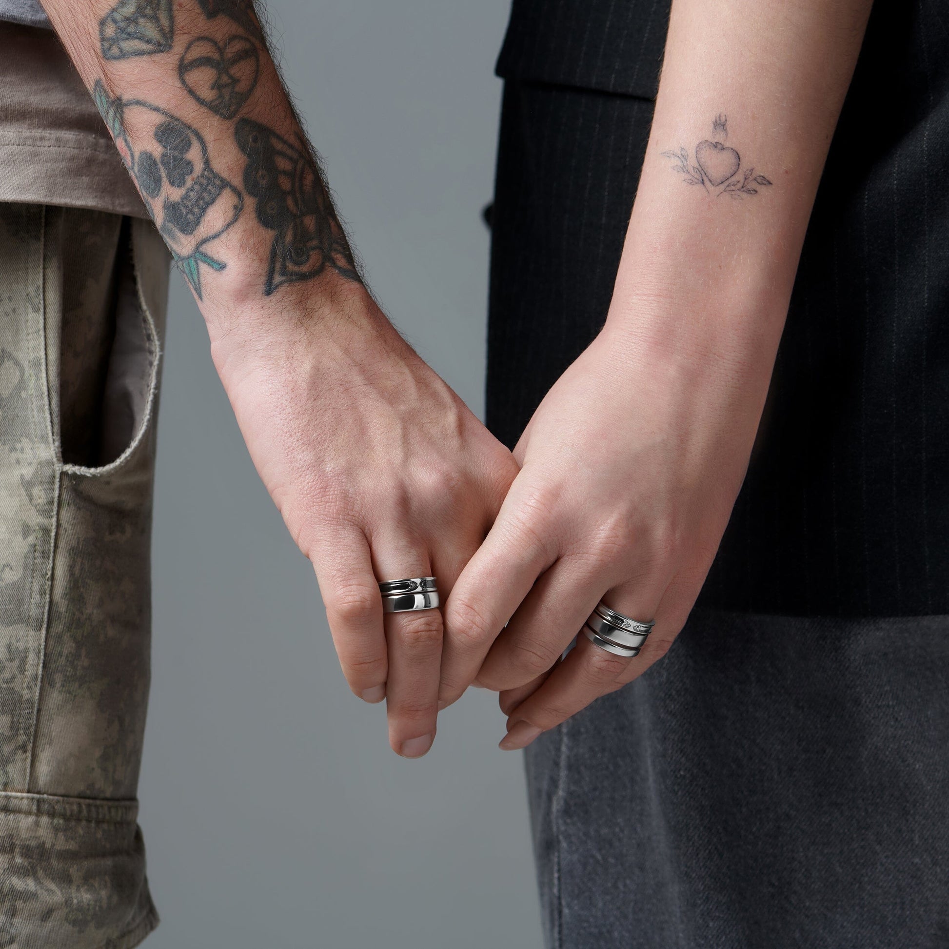 Black Onyx Unisex Ring - Individualist - lifestyle silver