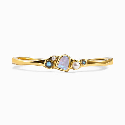 Moonstone Pearl Cuff - Heirloom - video still YG