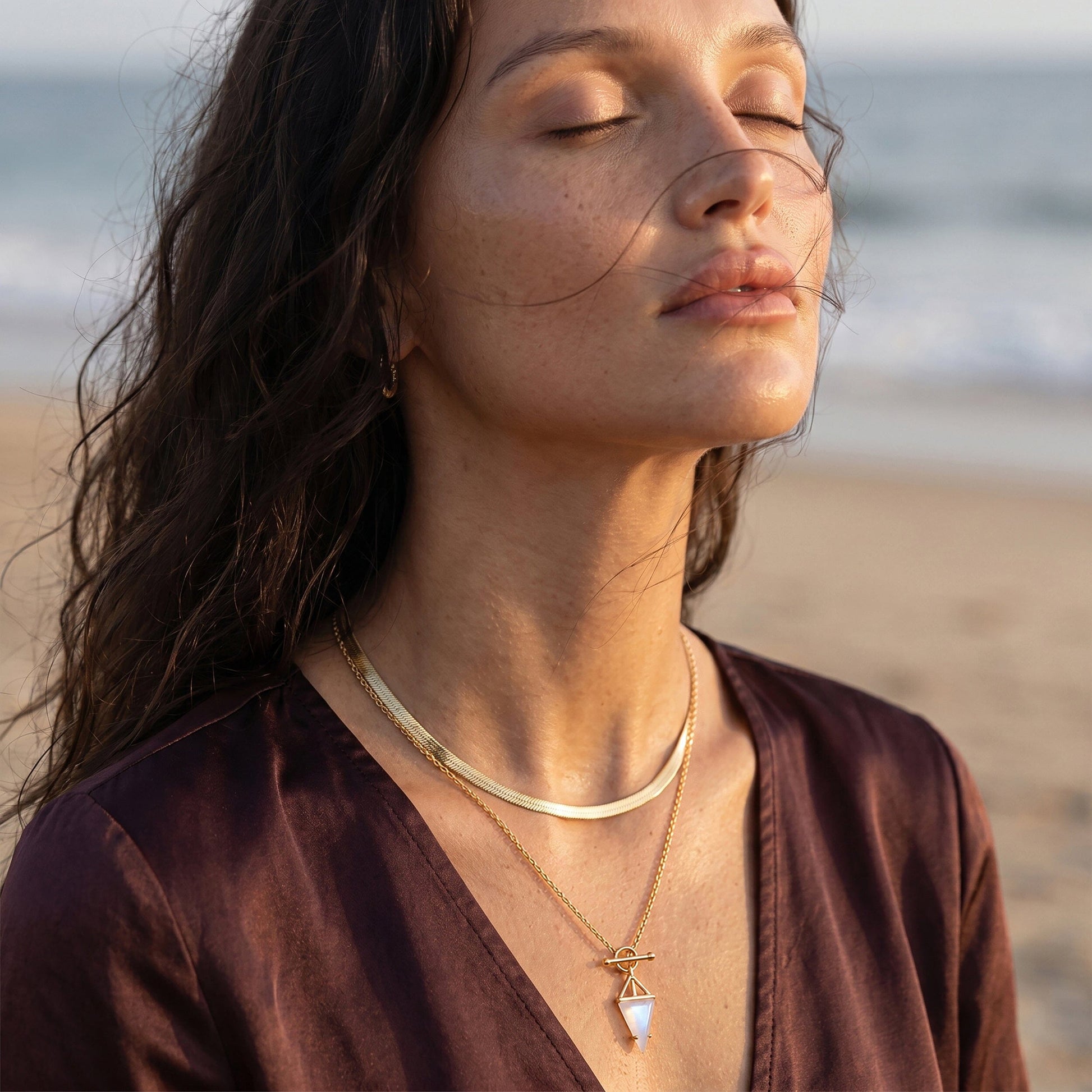Moonstone Necklace - Heroine - video still YG