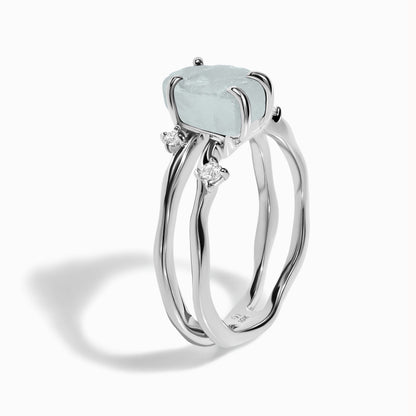 Raw Crystal Ring - Flow Aquamarine - solid white gold detail