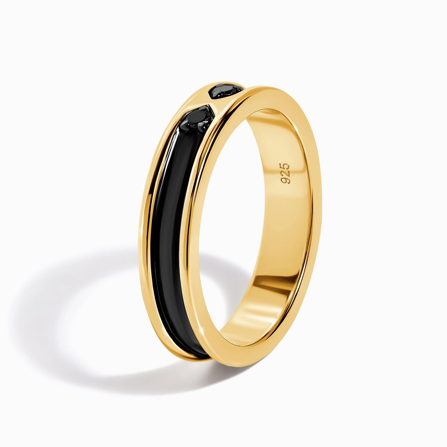 Black Onyx Unisex Ring - Individualist - detail yellow gold 2