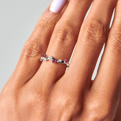 Ruby Ring - Stardust Band - silver worn