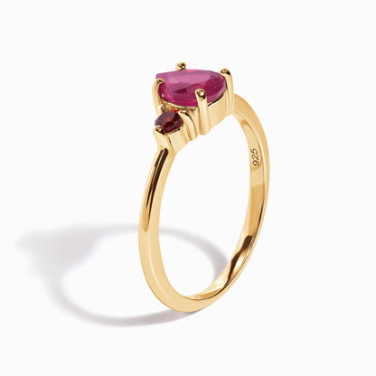 Ruby Garnet Ring - Lania - yellow gold worn detail