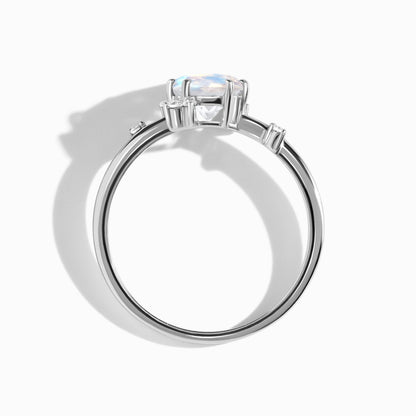 Muse ring white gold angle