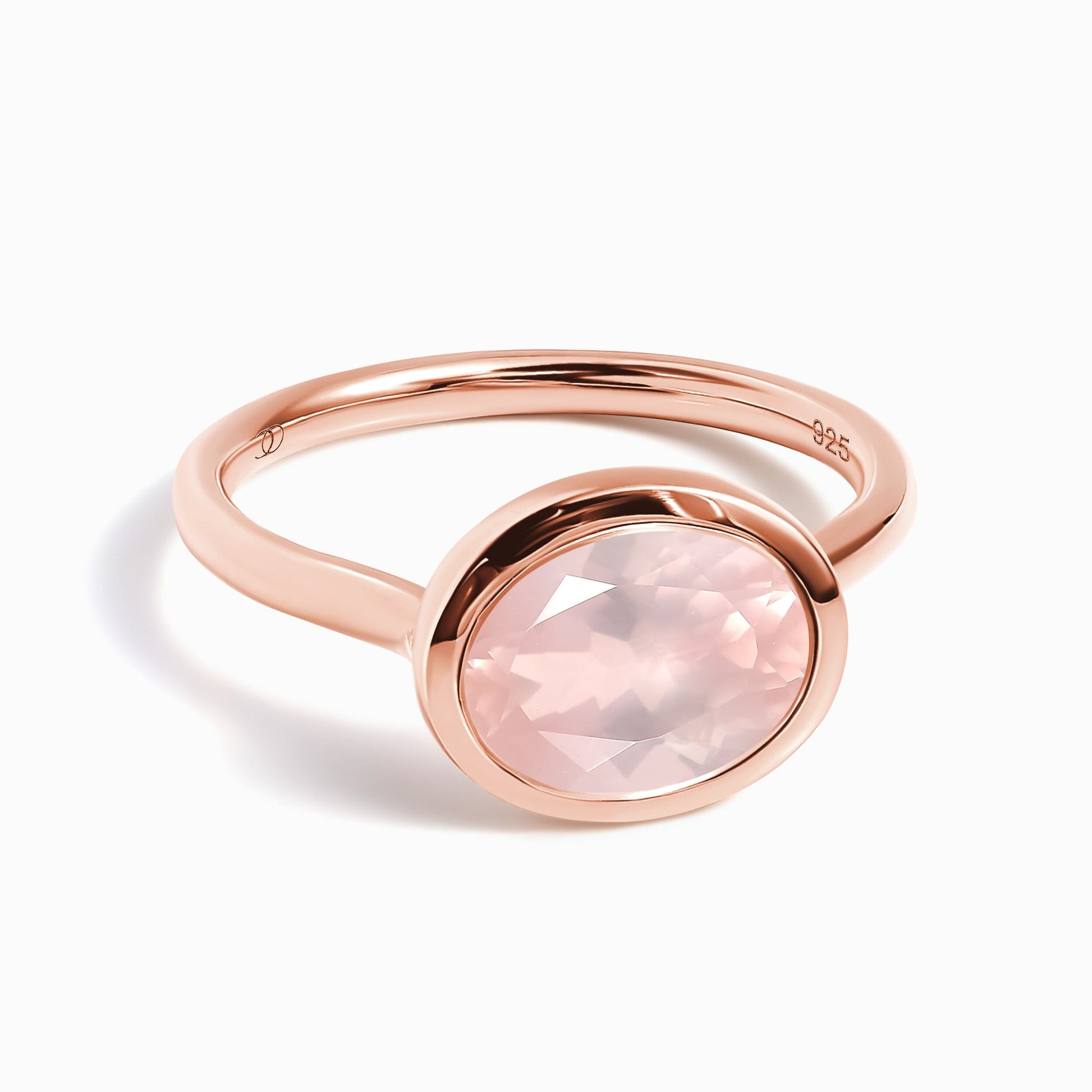 Rose Quartz Ring - Skin-Touch, rose gold studio