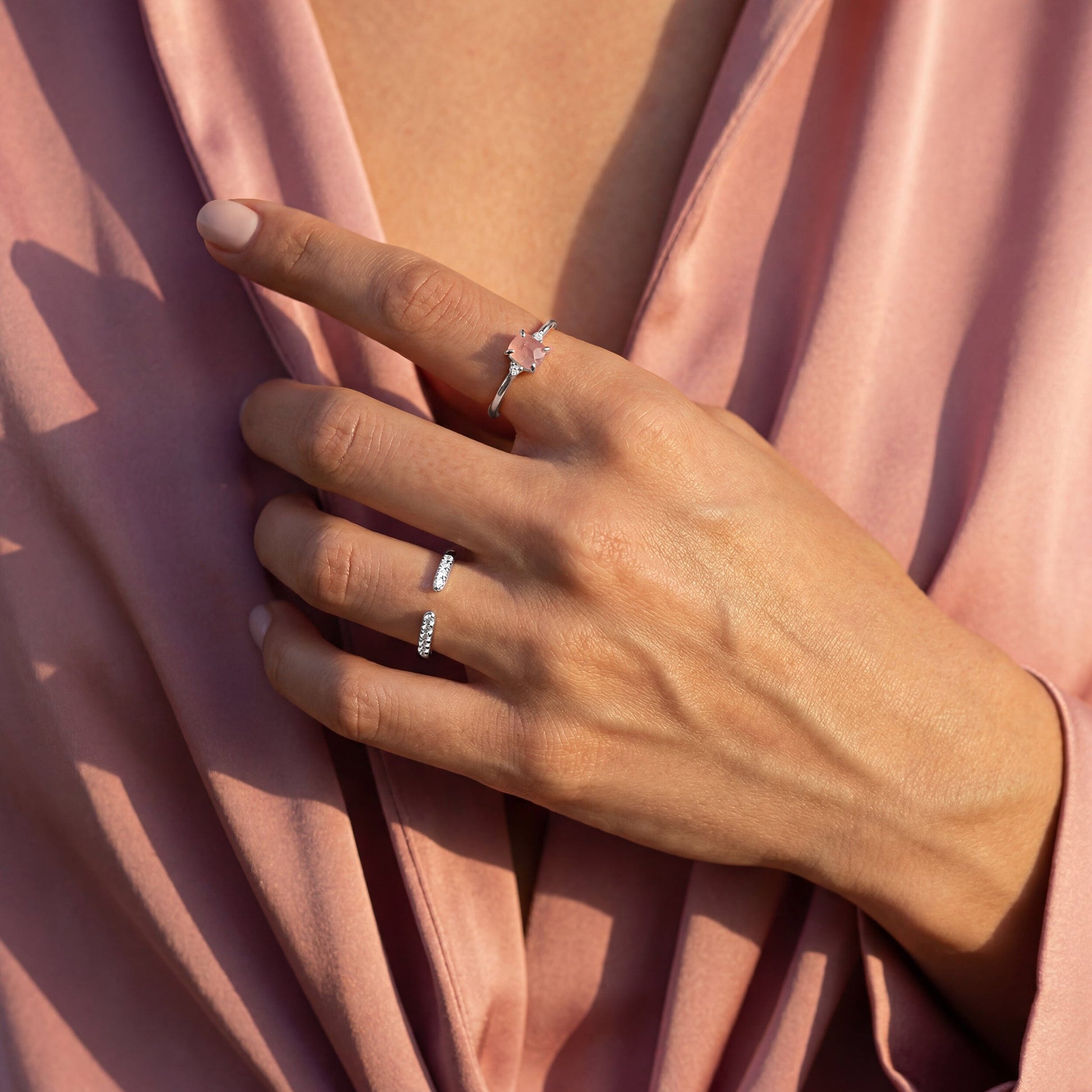 Rose Quartz Ring - Petite Raw Allure, silver detail