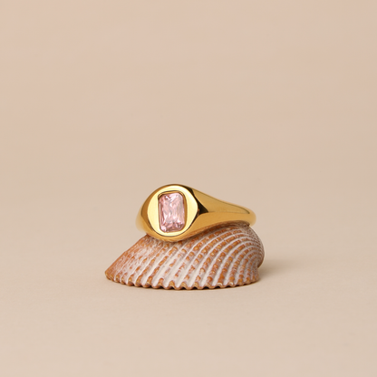 Rosé Ring - on shell