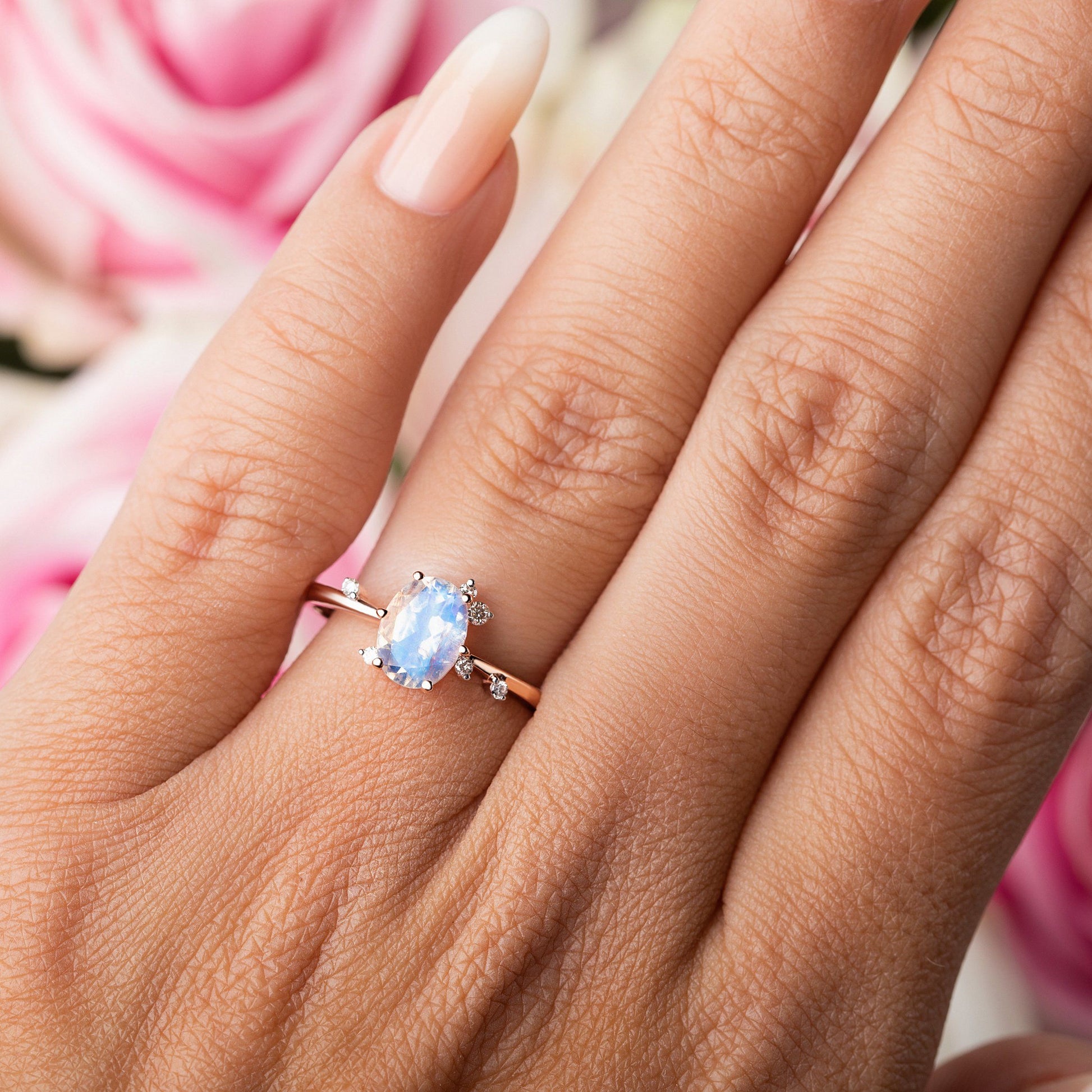 Muse ring rose gold profile