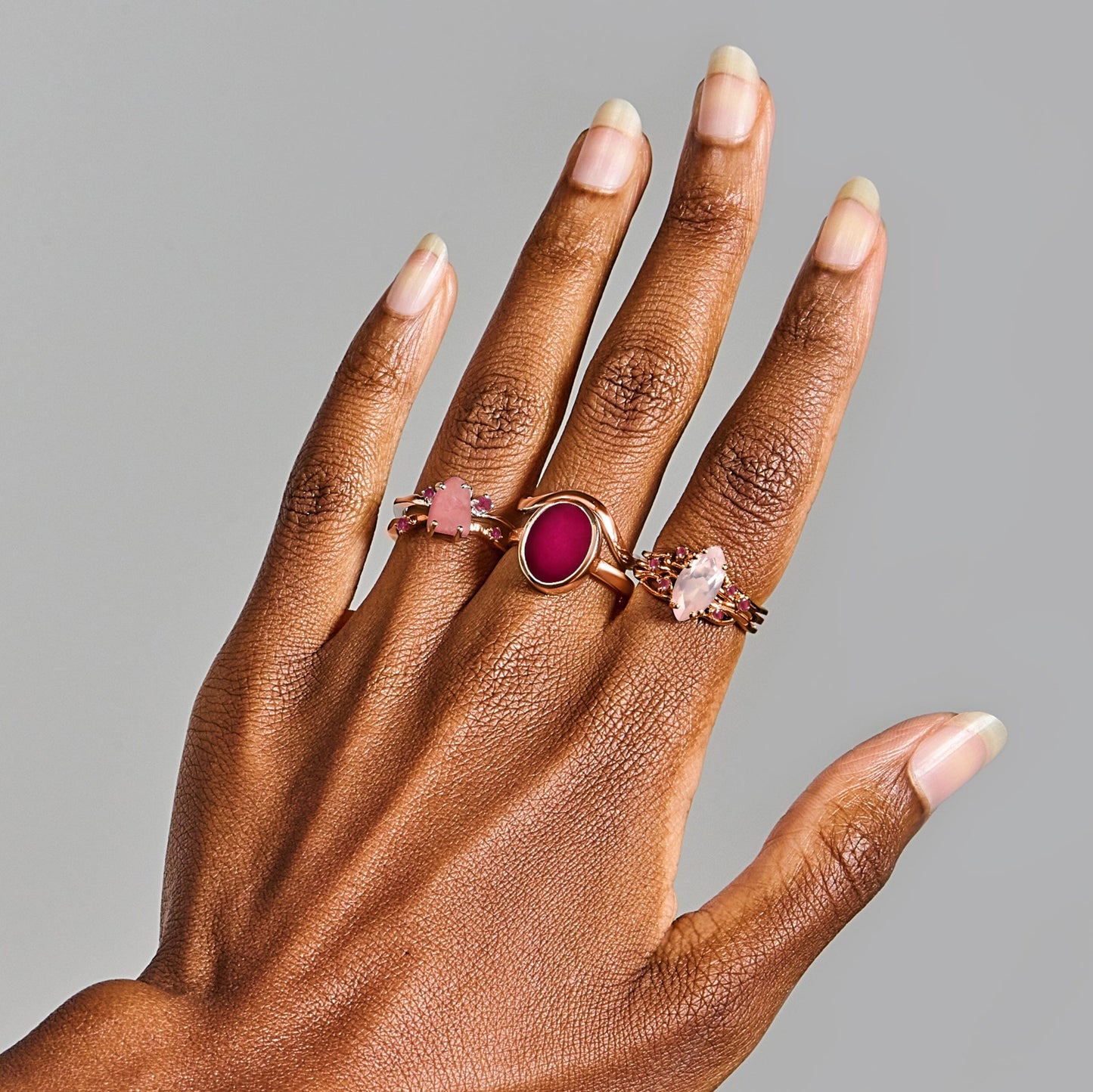 Rose Quartz Ruby Ring - Flow, rose gold lifestyle