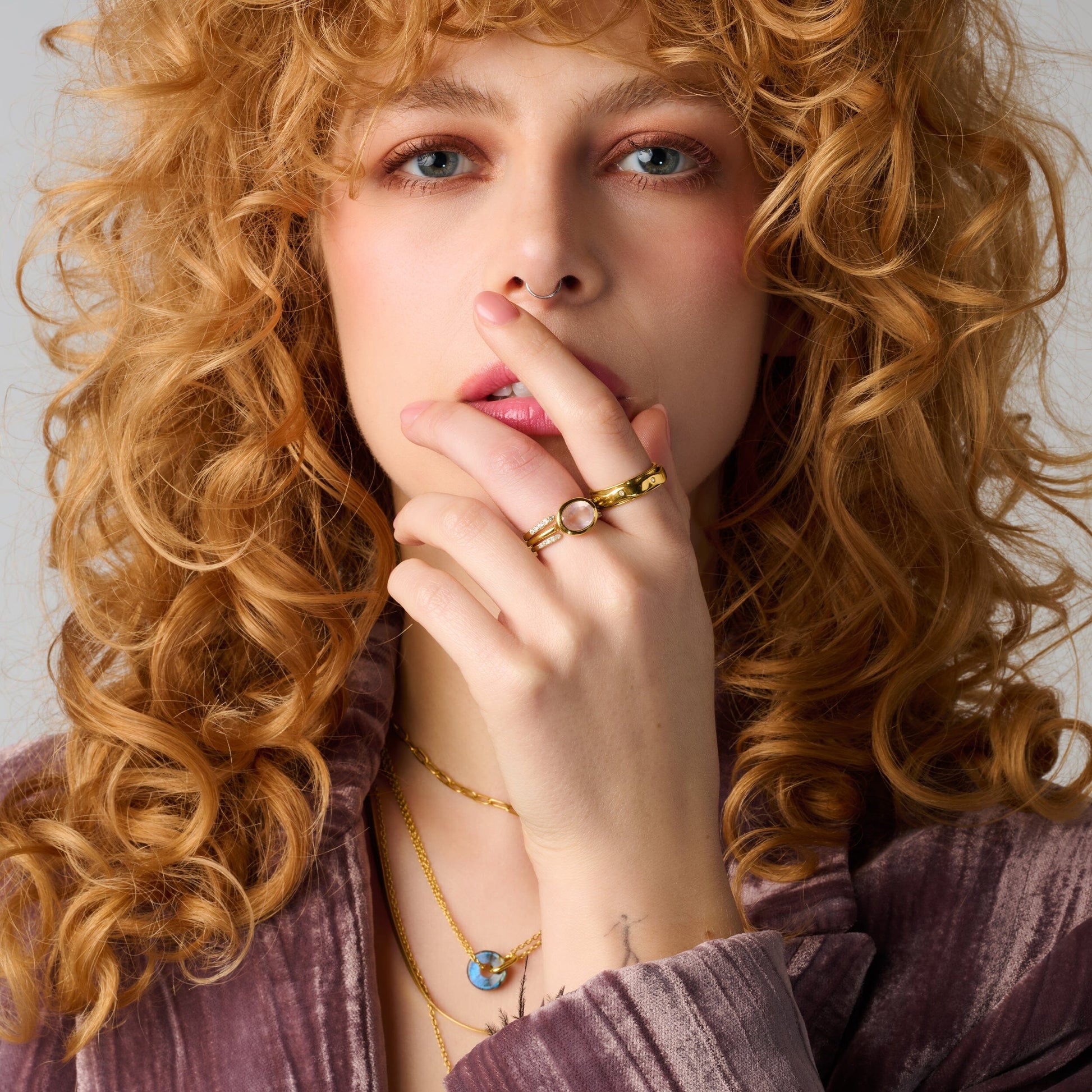 Rose Quartz Ring - Skin-Touch, yellow gold stack