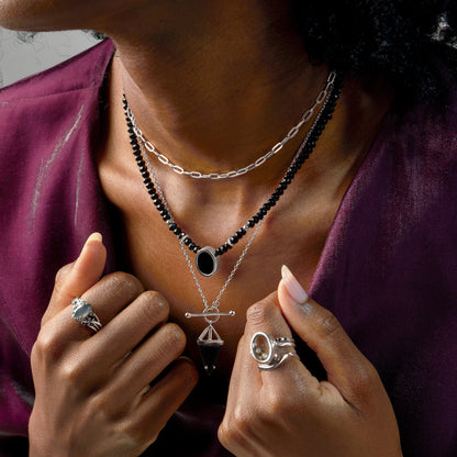 Enfolded Heroine Widelink Necklaces silver worn