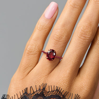 Harlow ring rose gold on hand